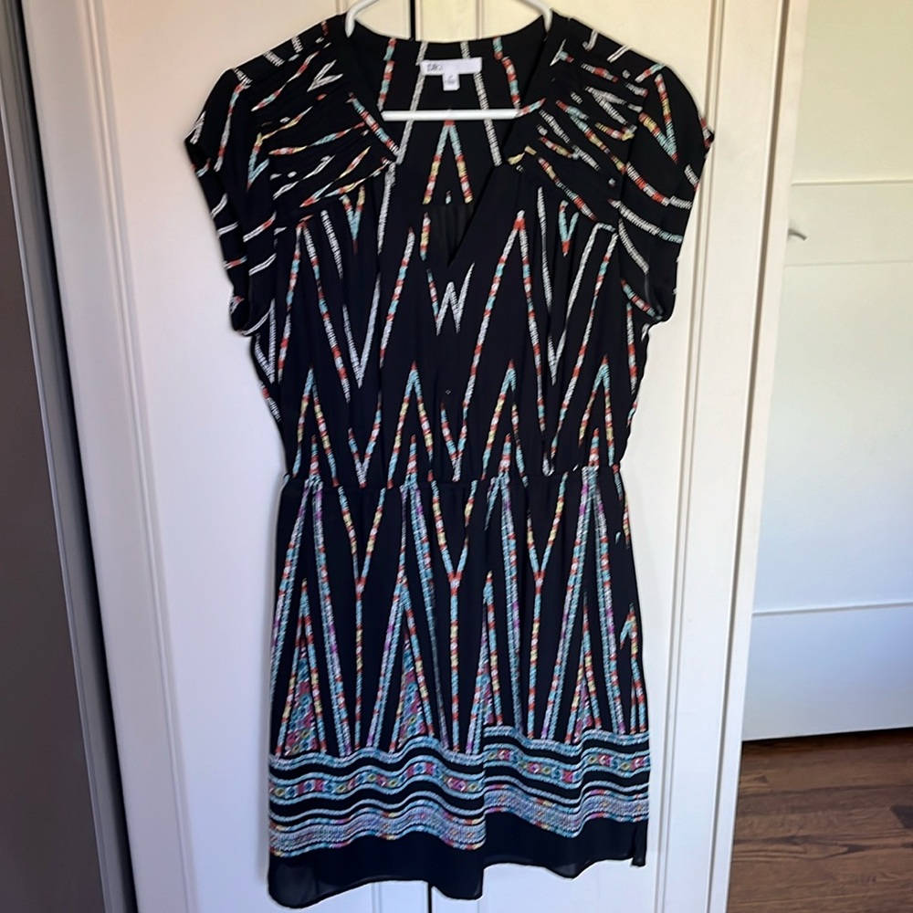 Women’s cap sleeve cinched waist dress size M